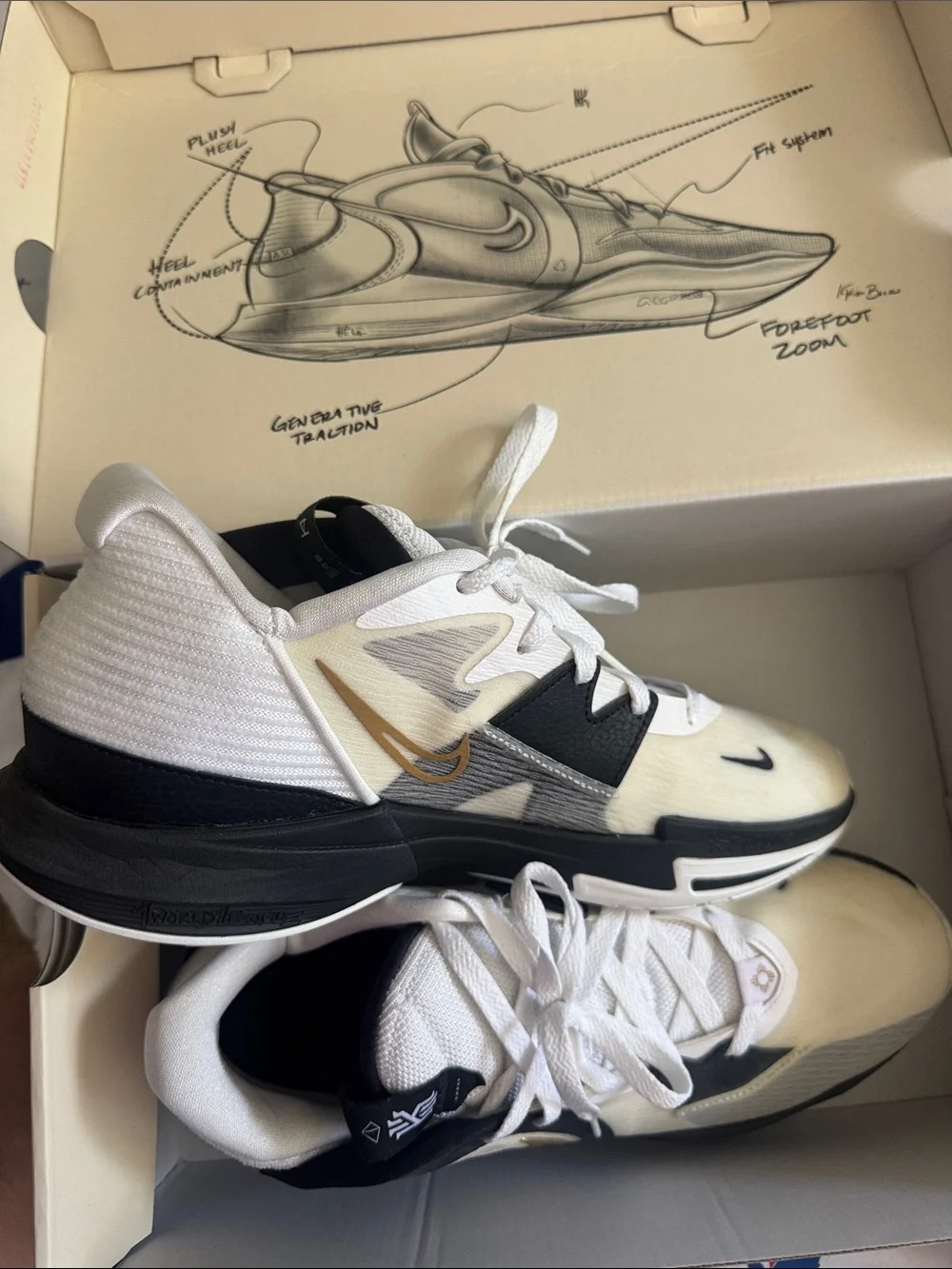 Kyrie Low 5 Nike men’s 11 (eur 45)